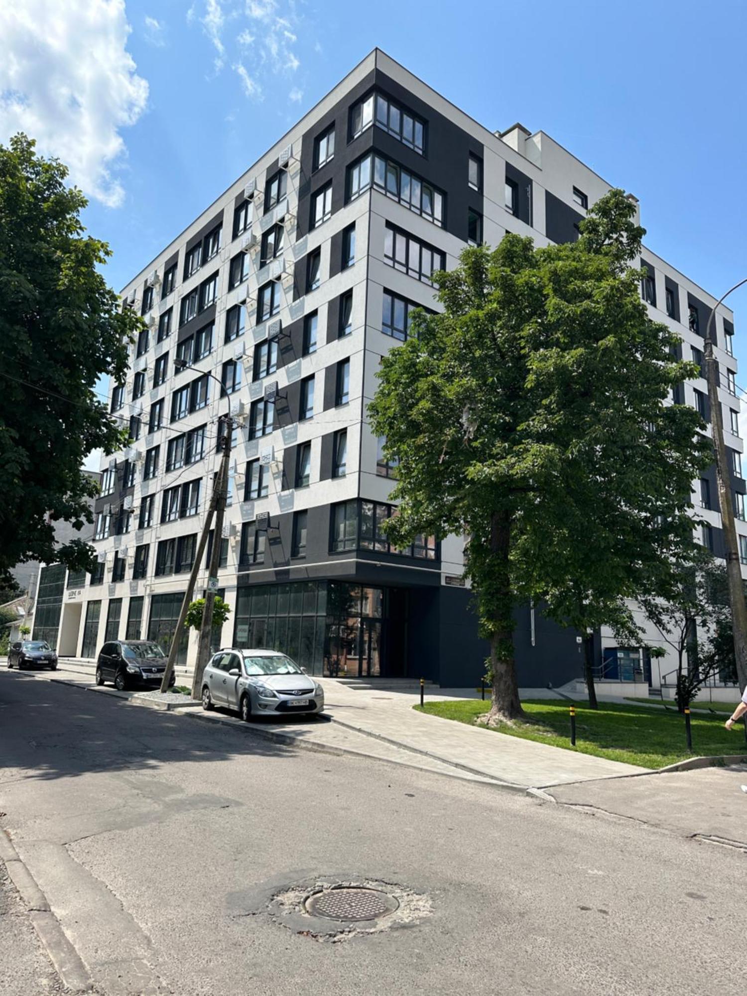 Люкс Апартаменти В Центрі Жк Театральний І Жк Шевченка Rivne Exterior foto